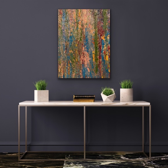 Meet your posher Jamie Lawrence - Picture 5 of 12